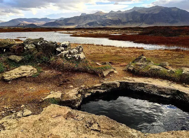 Source d'eau chaude de Landbrotalaug